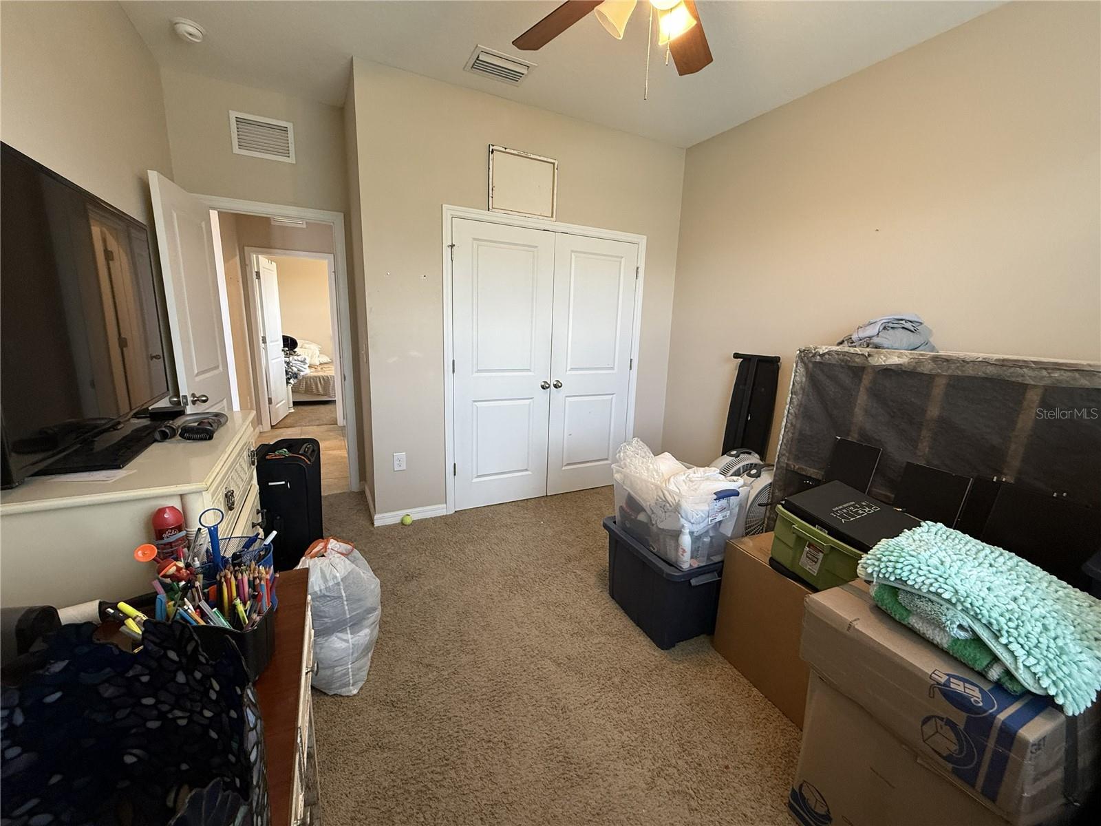 SOUTHERN OAKS PH I & II - Residential