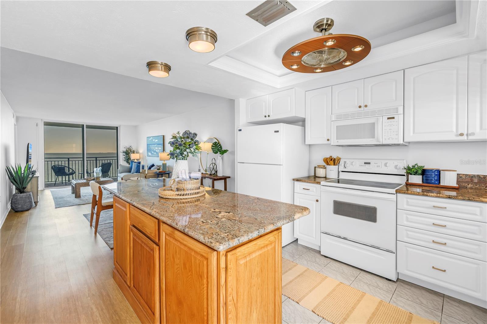 ROYAL STEWART ARMS - Residential