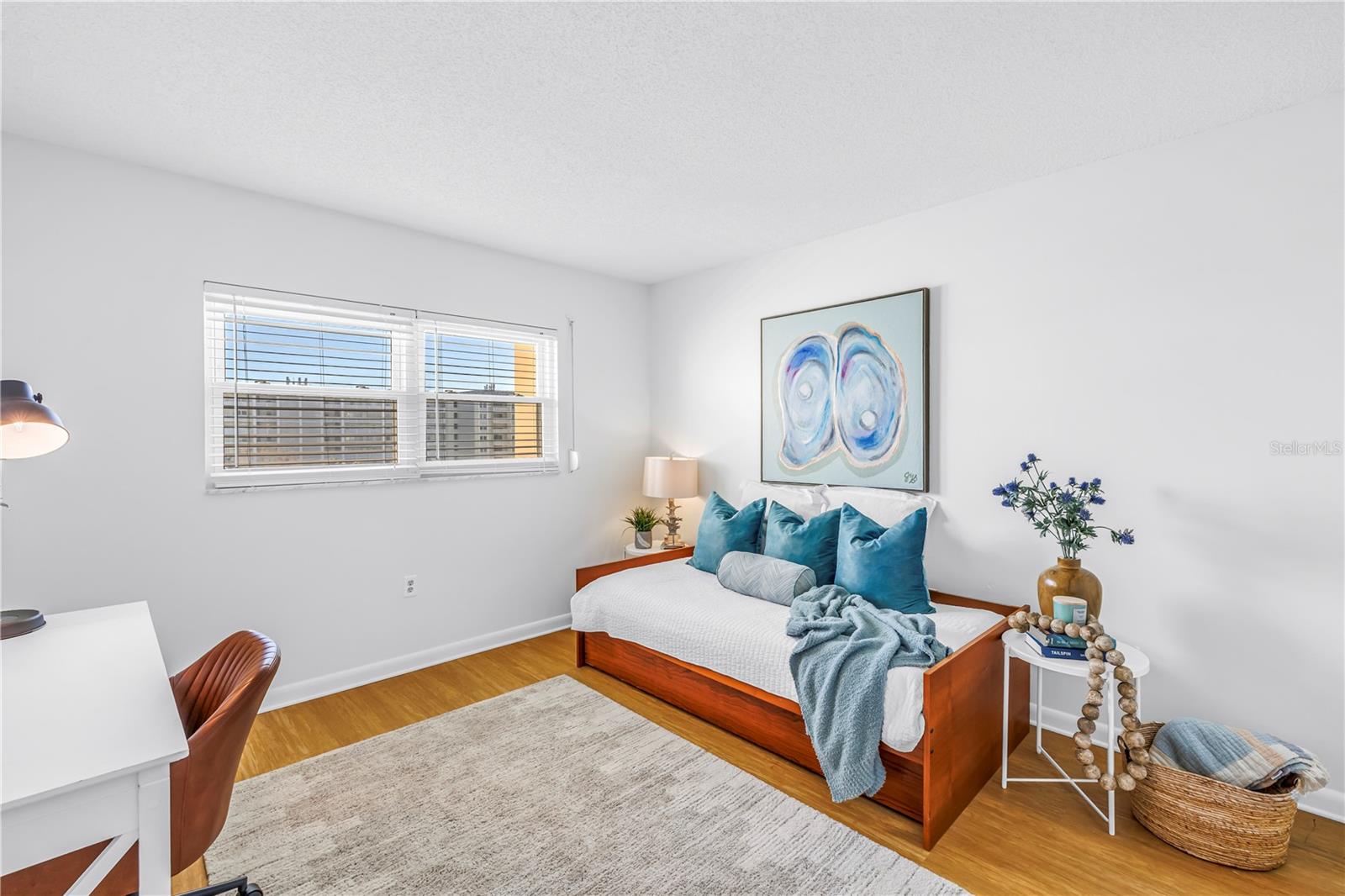 ROYAL STEWART ARMS - Residential