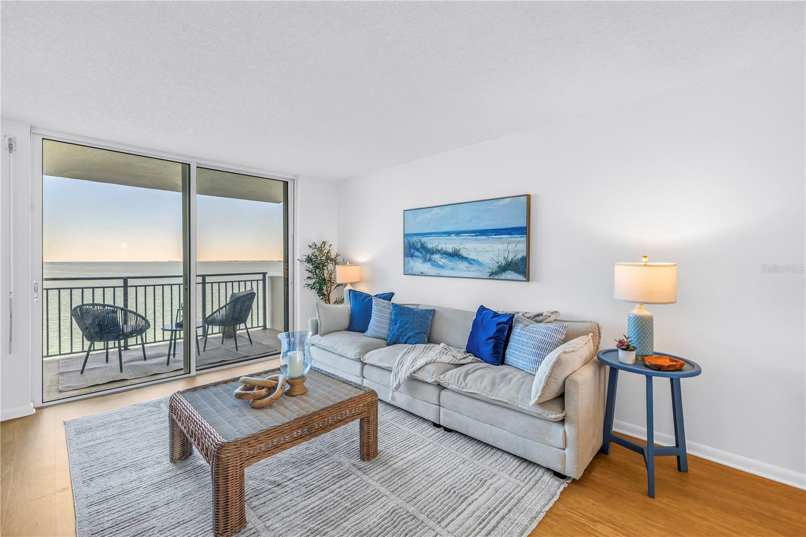 ROYAL STEWART ARMS - Residential