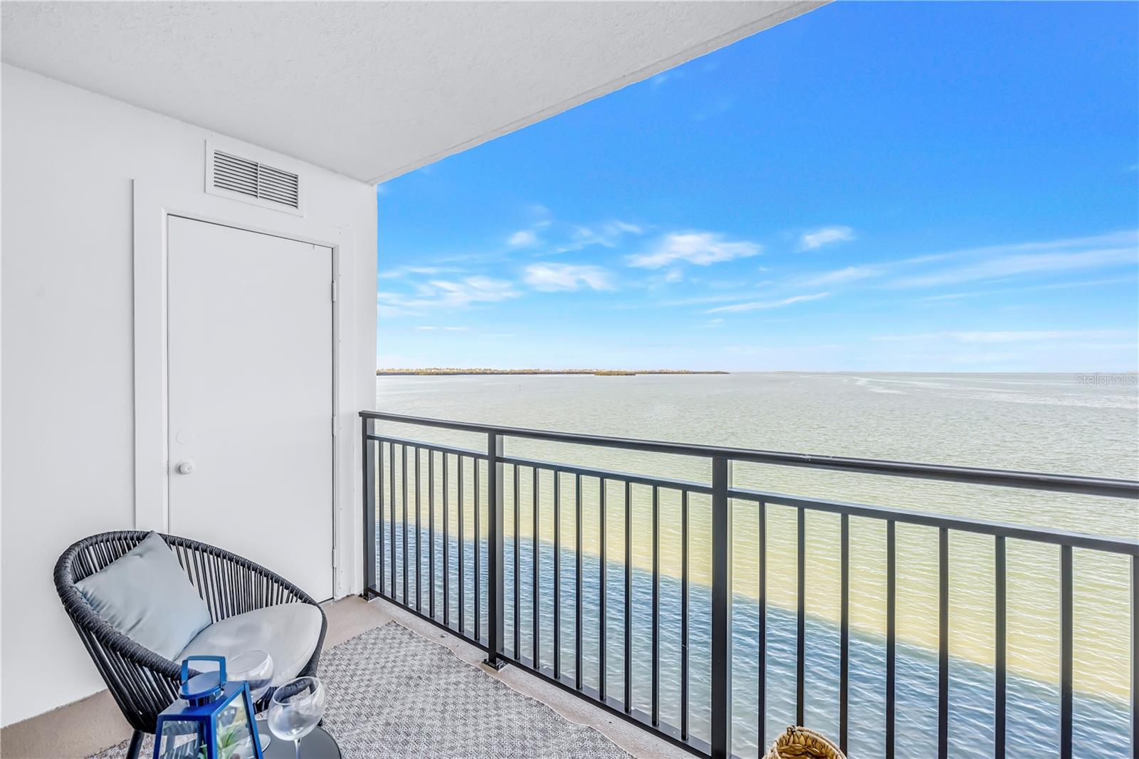 ROYAL STEWART ARMS - Residential