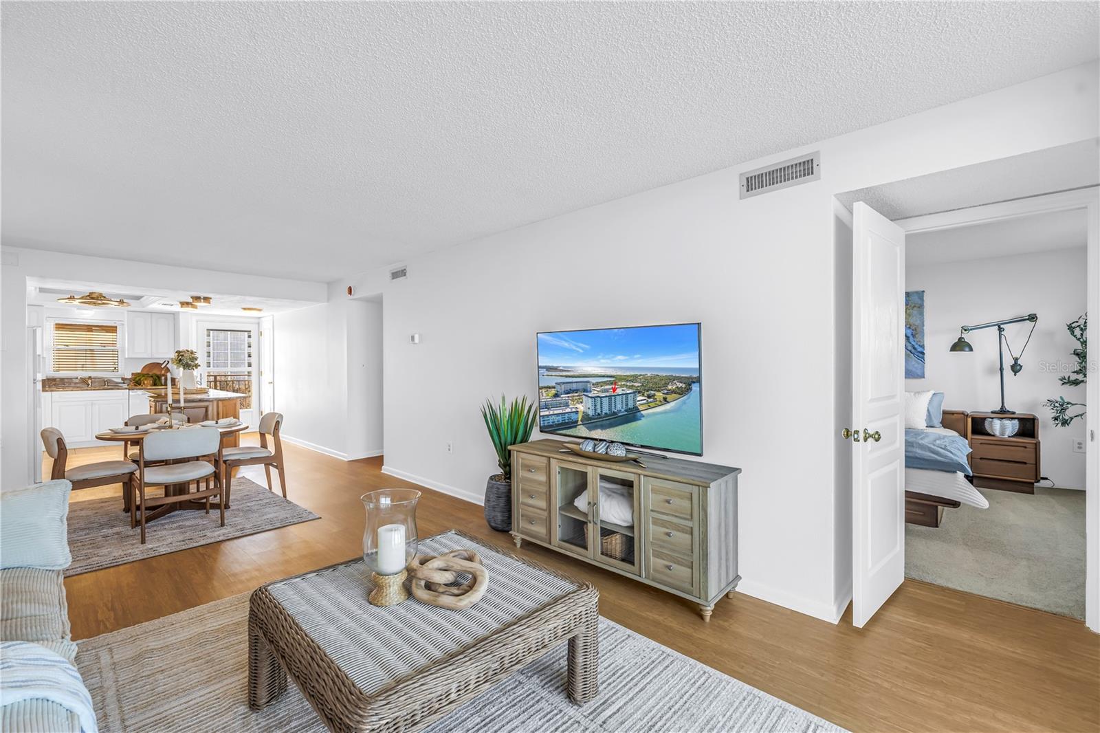 ROYAL STEWART ARMS - Residential