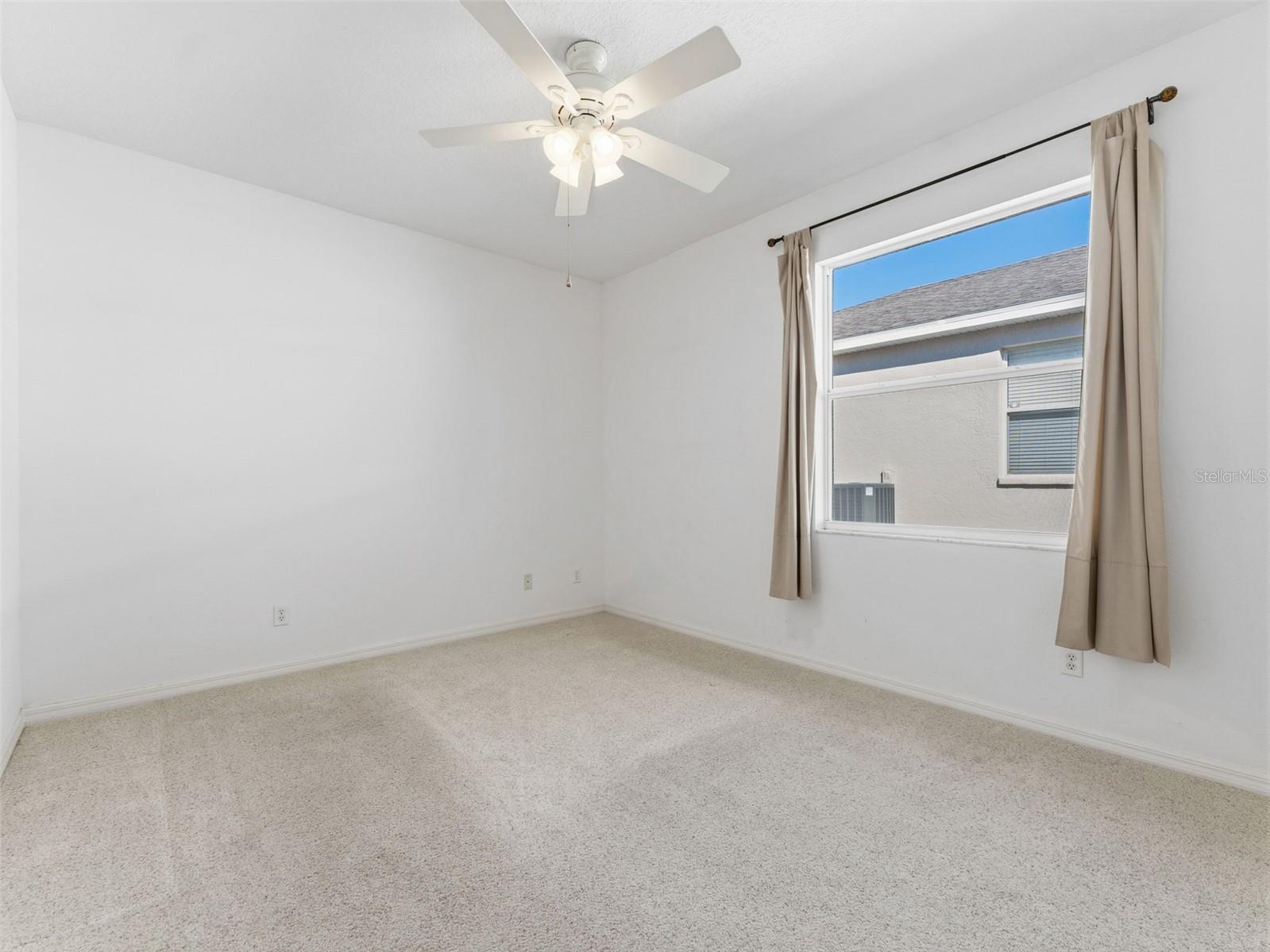 MEADOWOOD OAKS - Residential