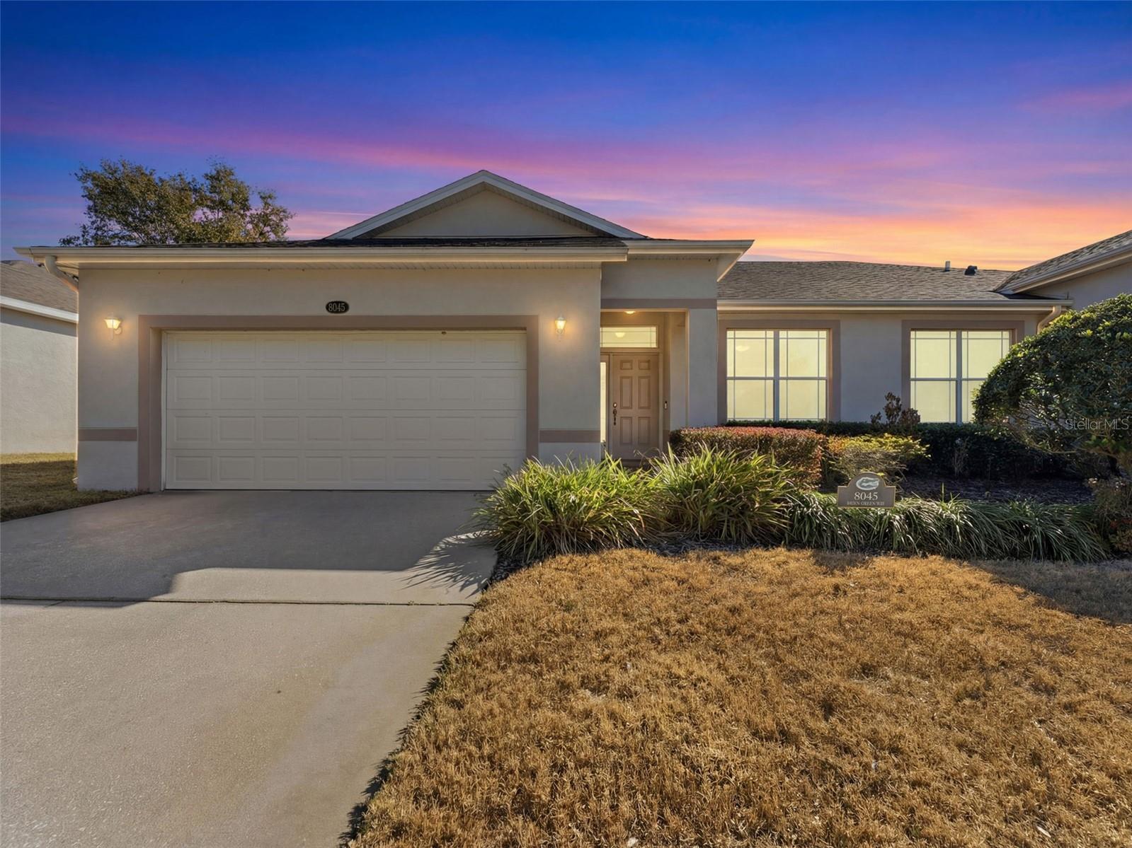 MEADOWOOD OAKS - Residential