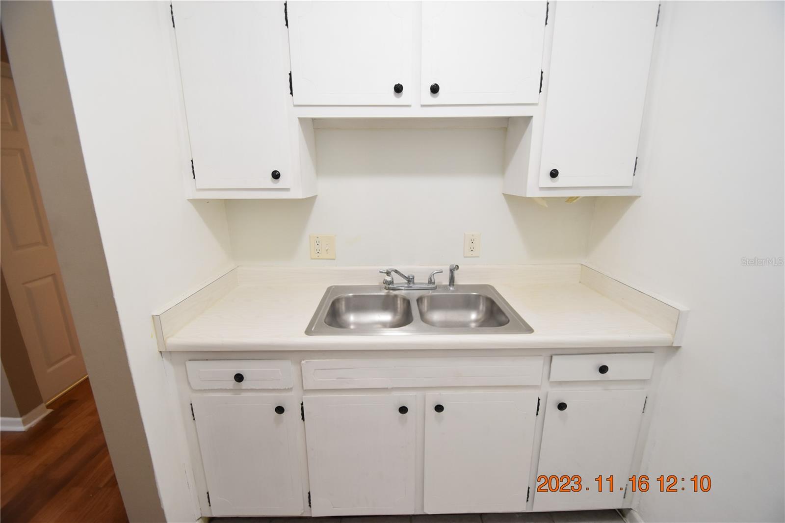 SHELLEY GARDENS CONDO - Residential Lease