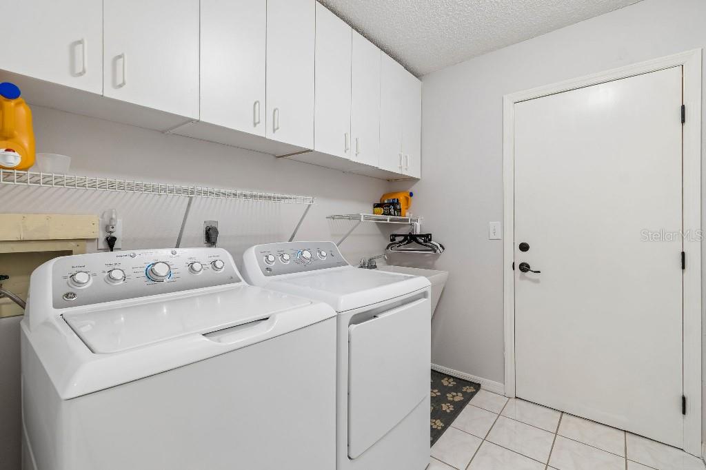 SUN CITY CENTER UNIT 150 PH - Residential