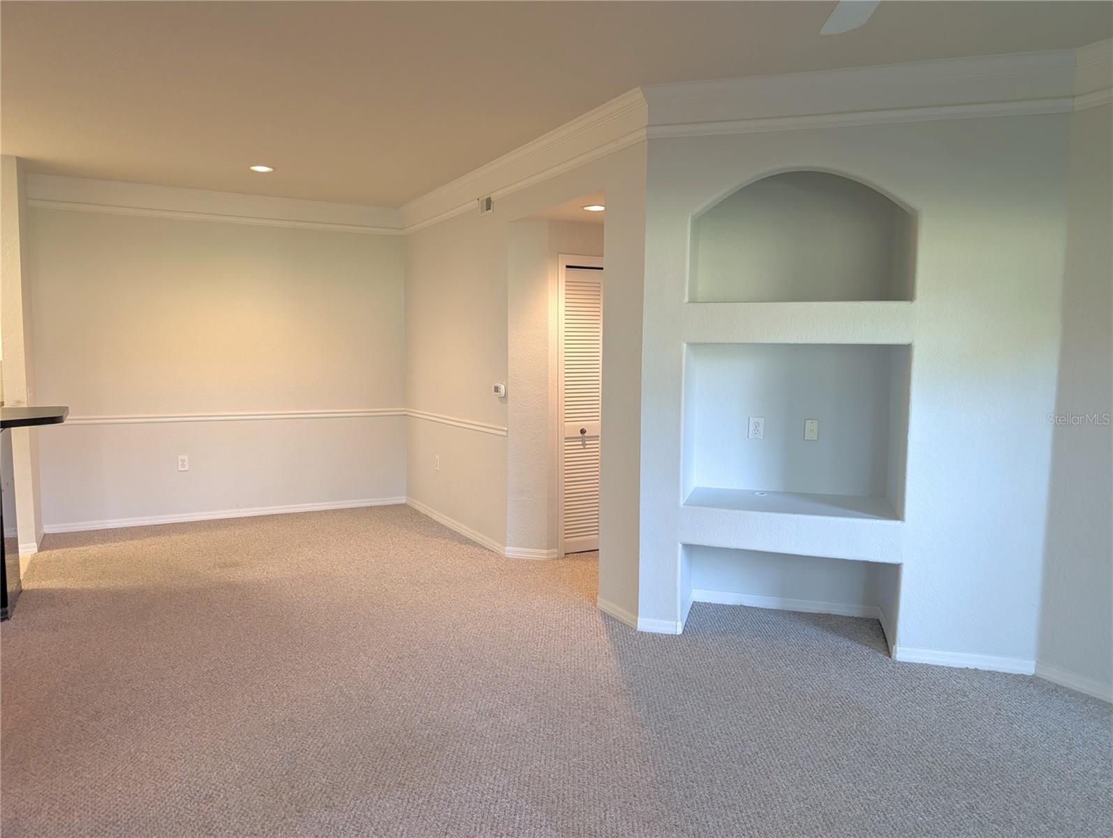 SERENADE ON PALMER RANCH - Residential Lease