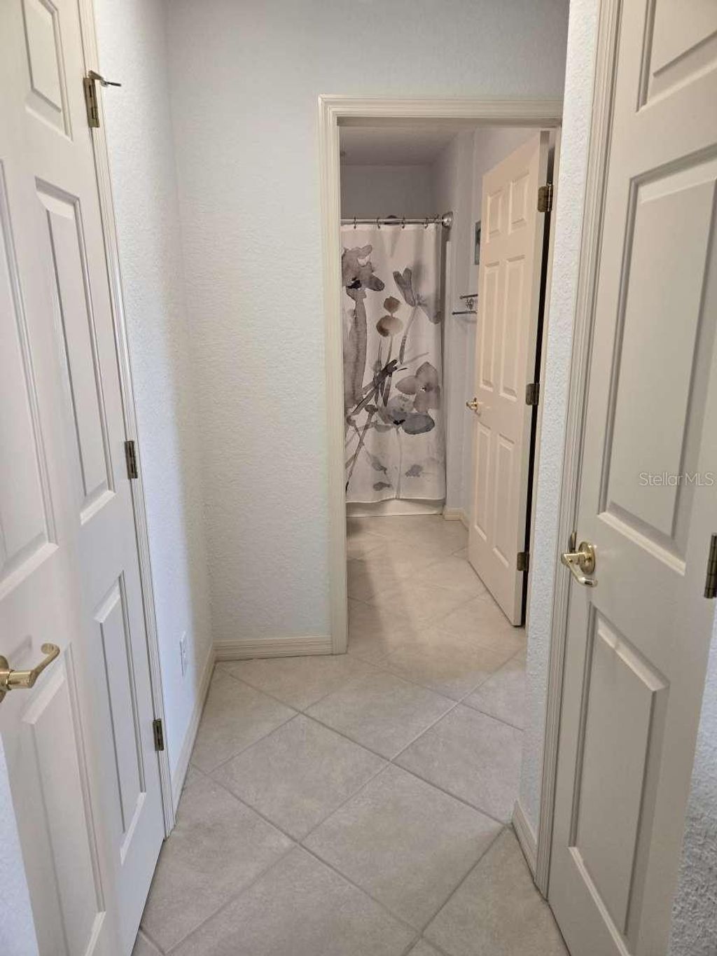 Photo of 12711 SE 97th Terrace Road, Summerfield, FL 34491 (MLS # TB8467094)