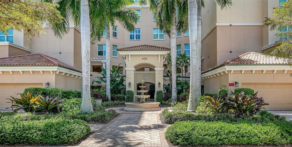 Photo of 409 North Point Road #401, Osprey, FL 34229 (MLS # A4690812)