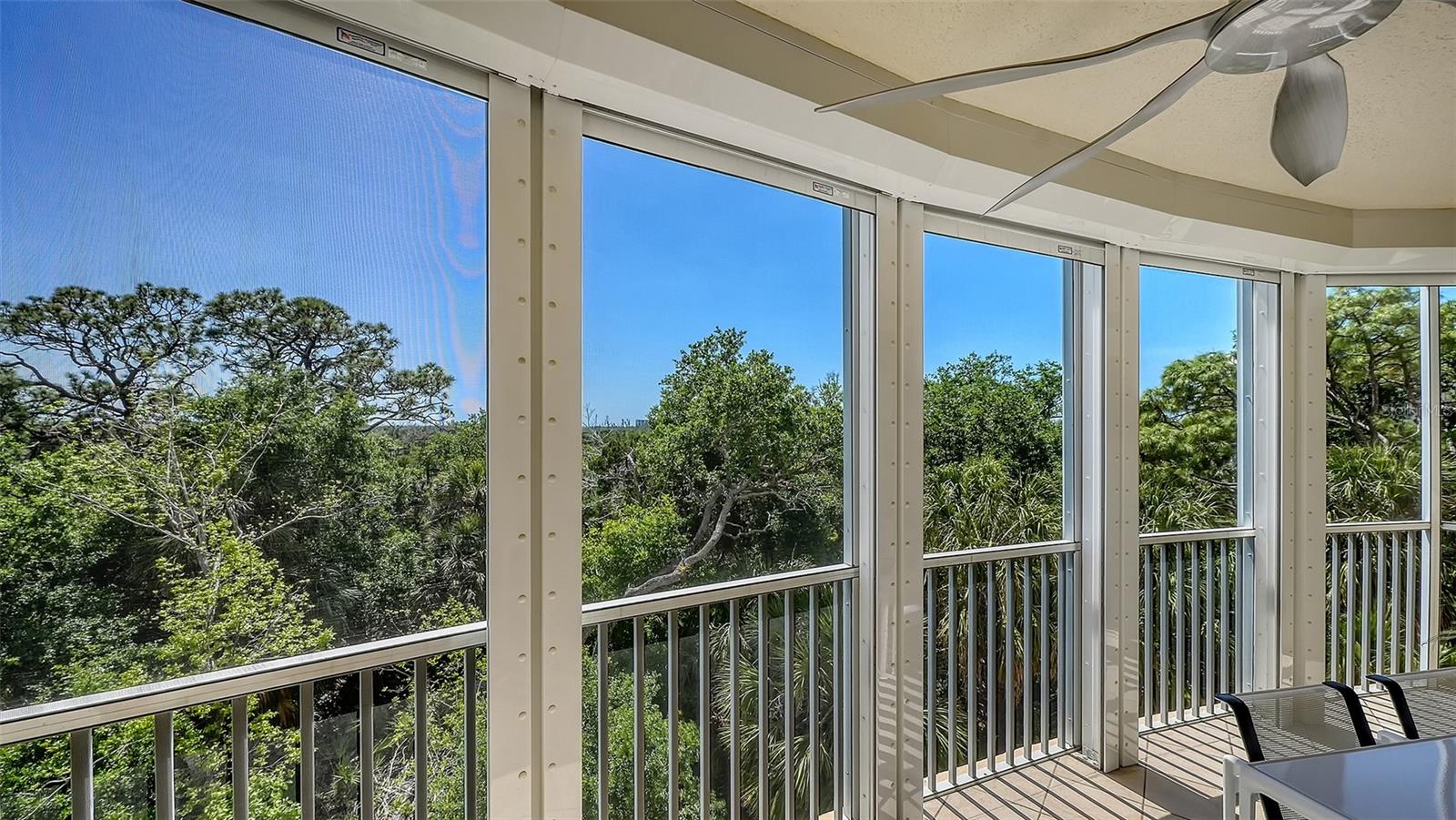 MERIDIAN AT THE OAKS PRESERVE - Residential