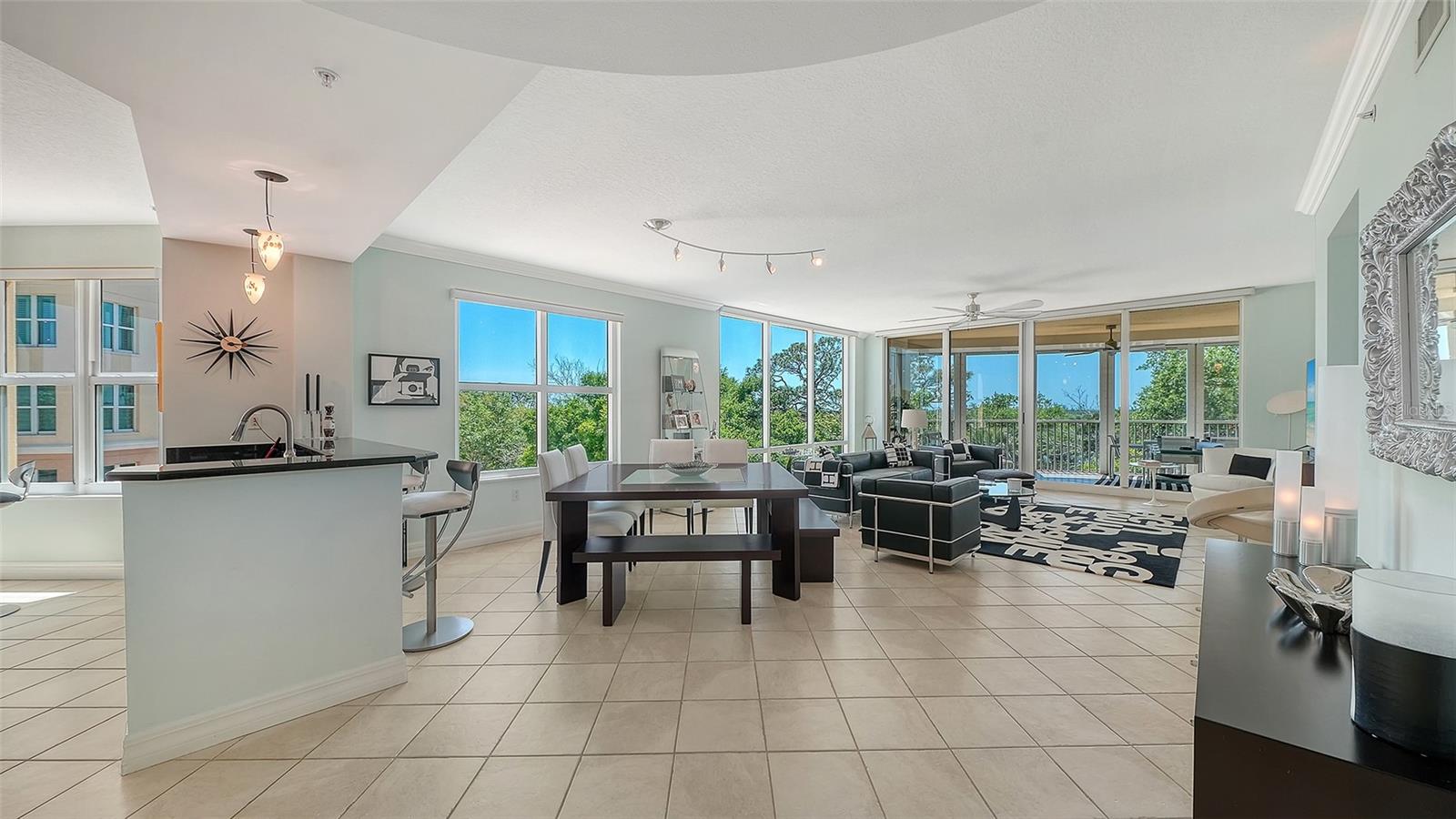 409 NORTH POINT ROAD 401