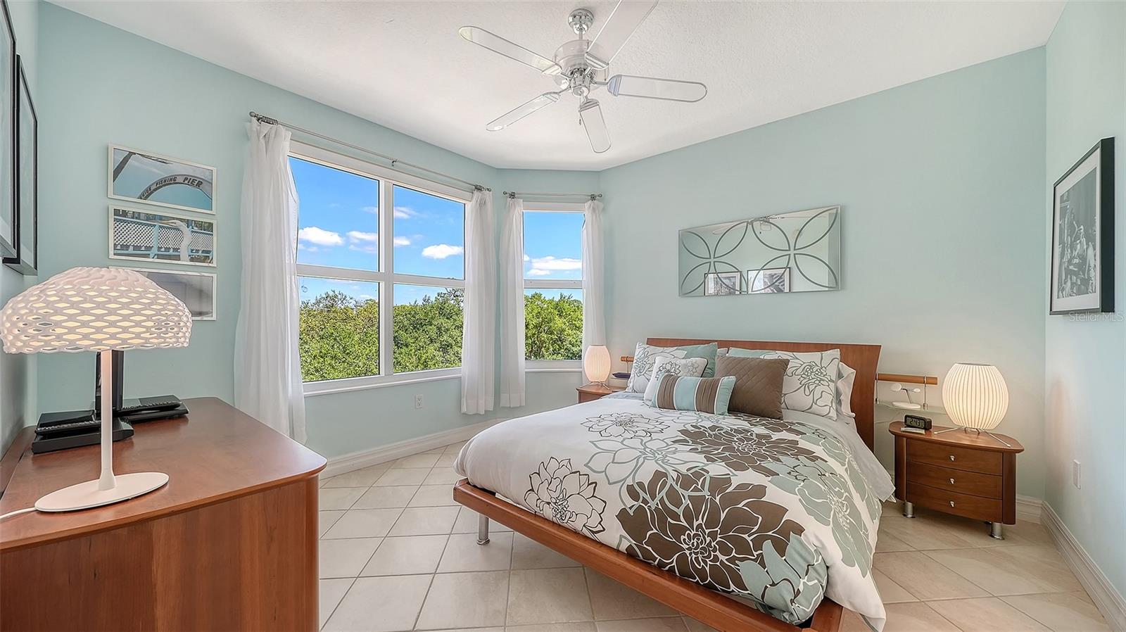 MERIDIAN AT THE OAKS PRESERVE - Residential