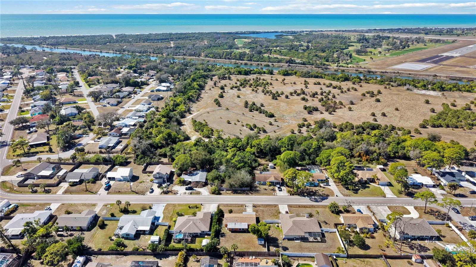 SOUTH VENICE - Residential