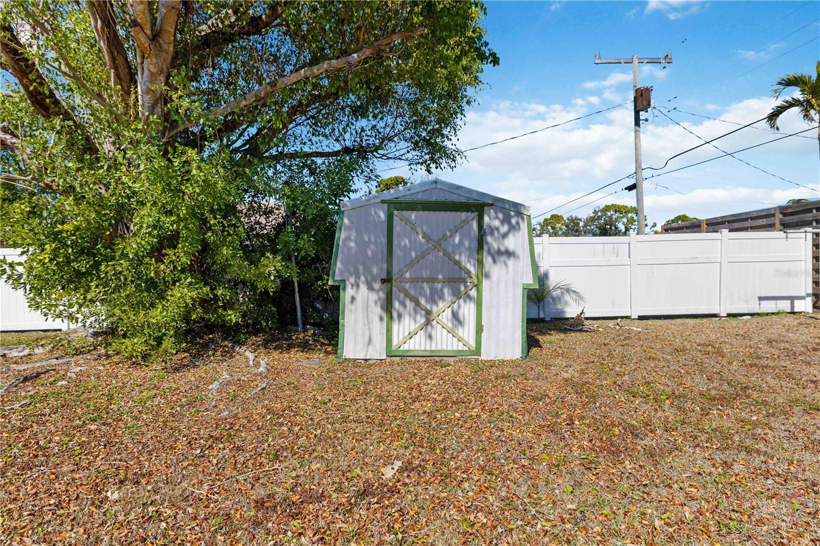 SOUTH VENICE - Residential