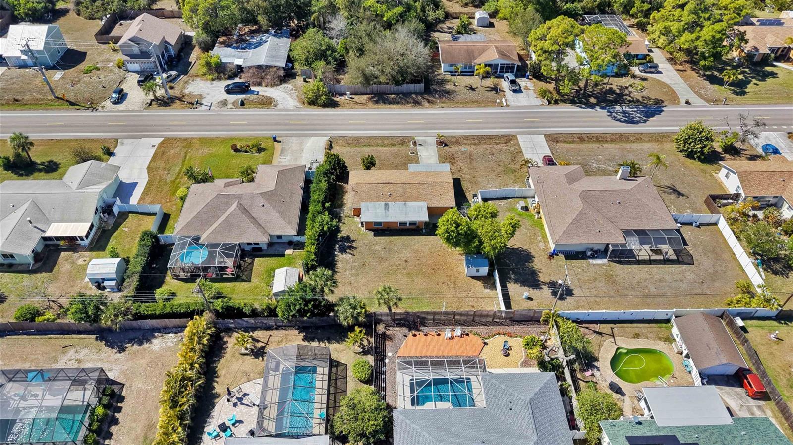 SOUTH VENICE - Residential