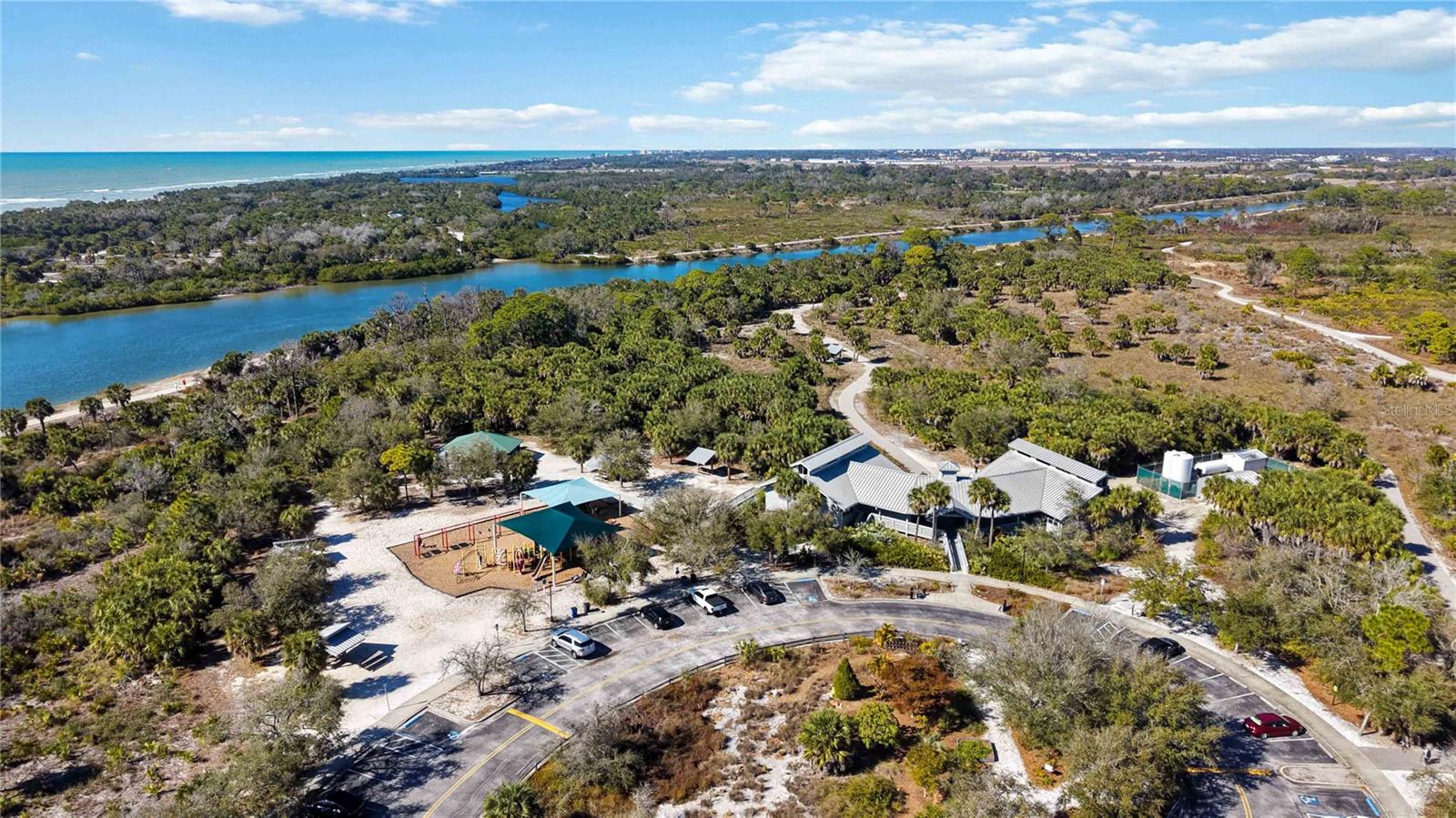 SOUTH VENICE - Residential