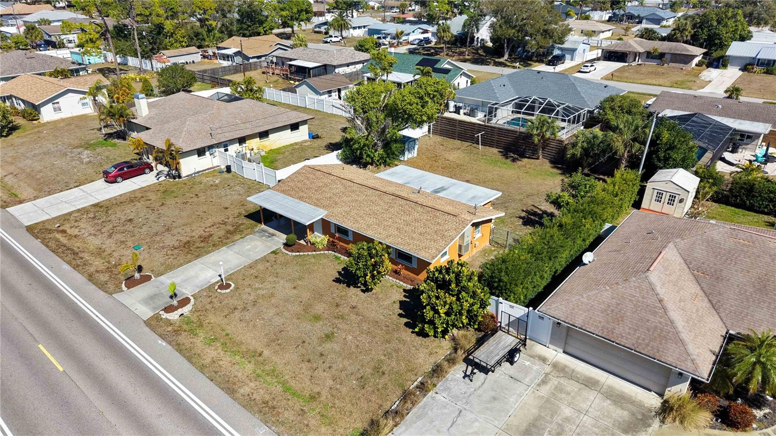 SOUTH VENICE - Residential