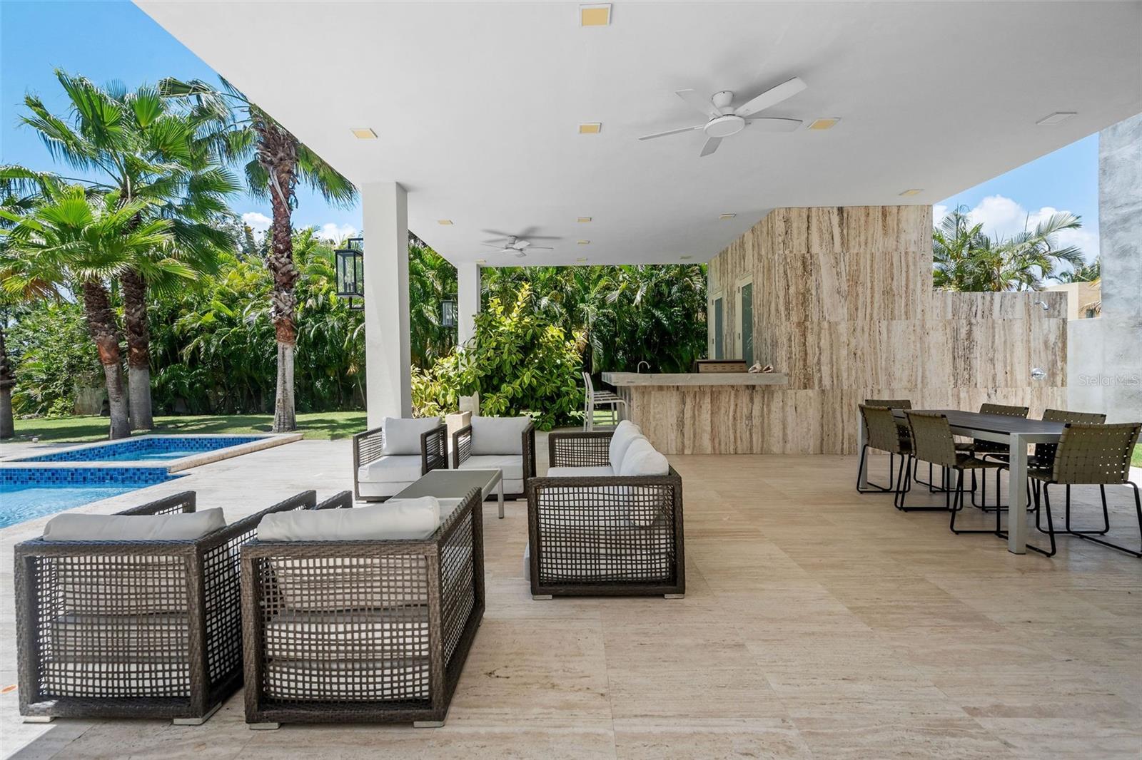 DORADO BEACH EAST - Residential