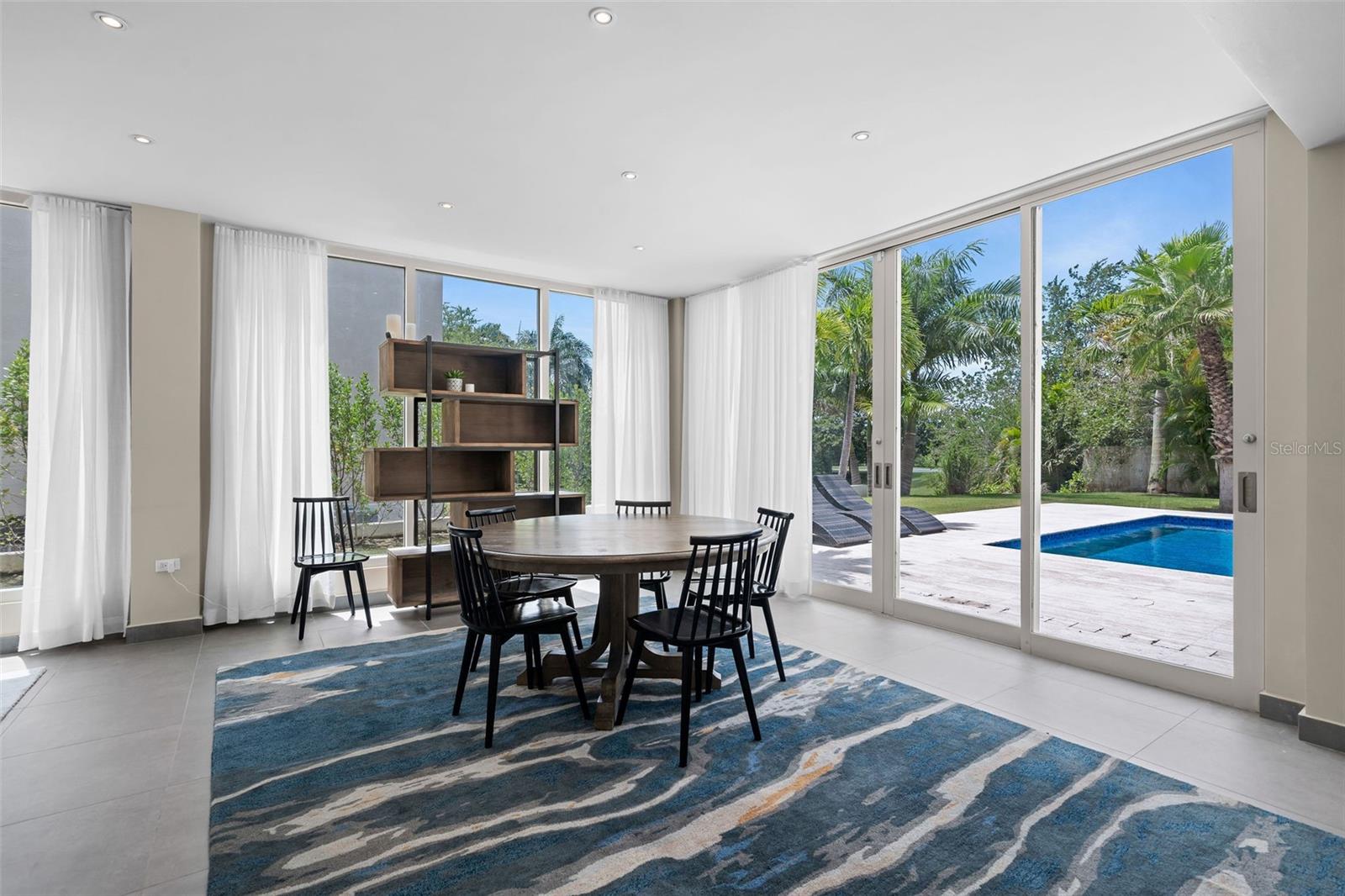 DORADO BEACH EAST - Residential