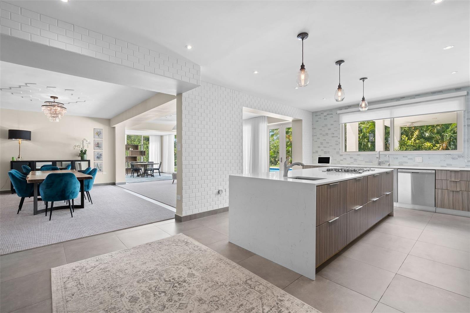DORADO BEACH EAST - Residential