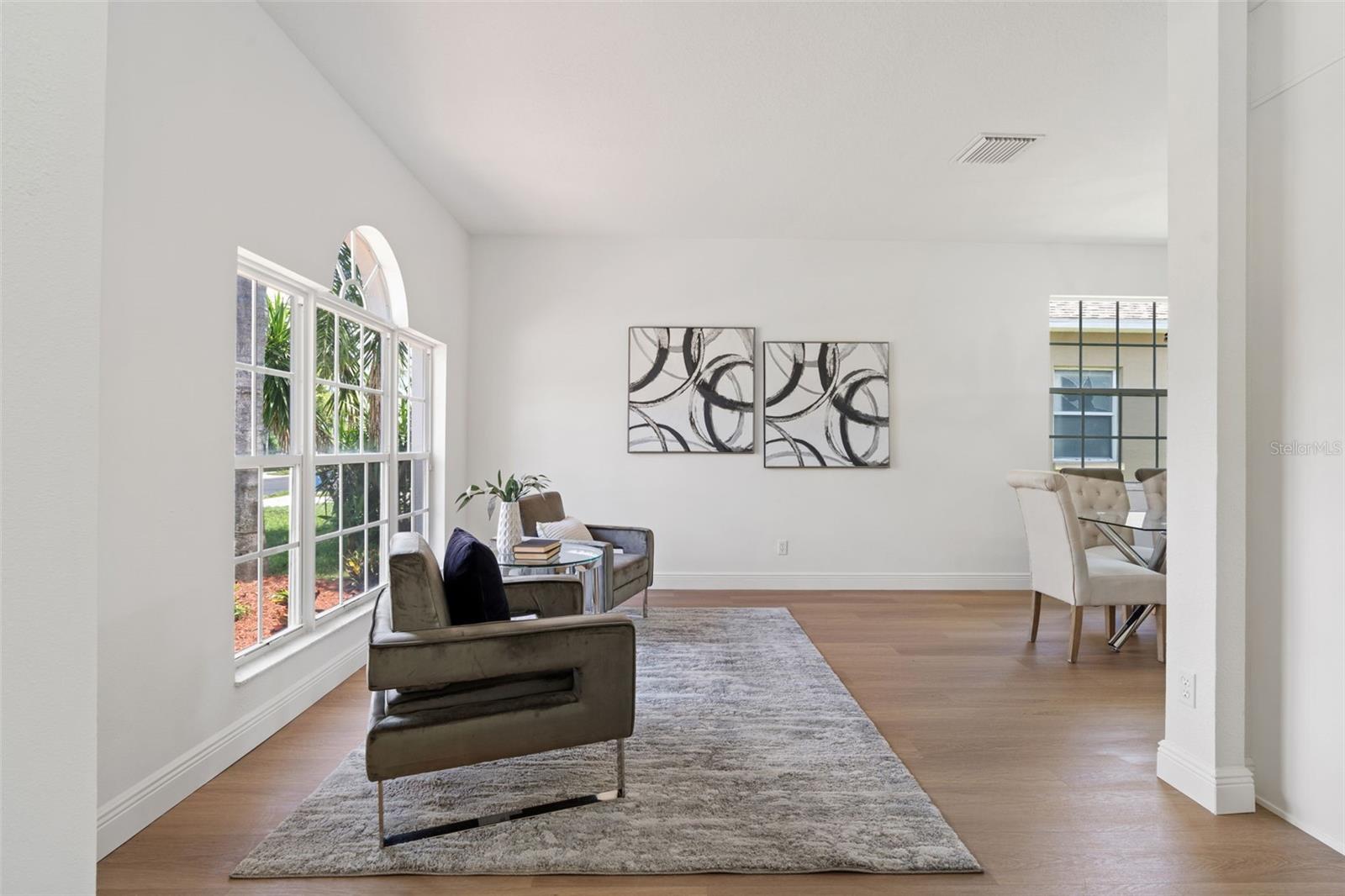 1800 LOCH HAVEN COURT