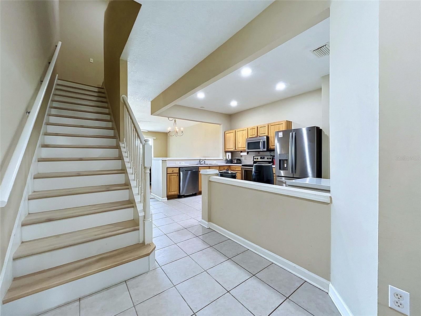 4842 BARNSTEAD DRIVE, RIVERVIEW, FL, 33578 3 4842 BARNSTEAD DRIVE