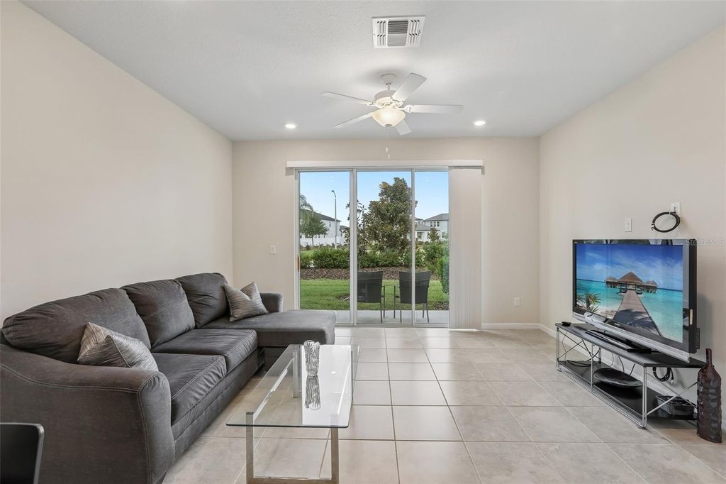 Photo of 31337 Amberview Bend, Wesley Chapel, FL 33545 (MLS # TB8522993)