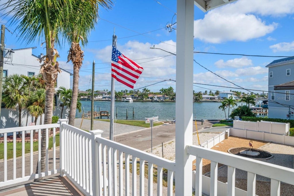 Photo of 115 99th Avenue, Treasure Island, FL 33706 (MLS # TB8553708)