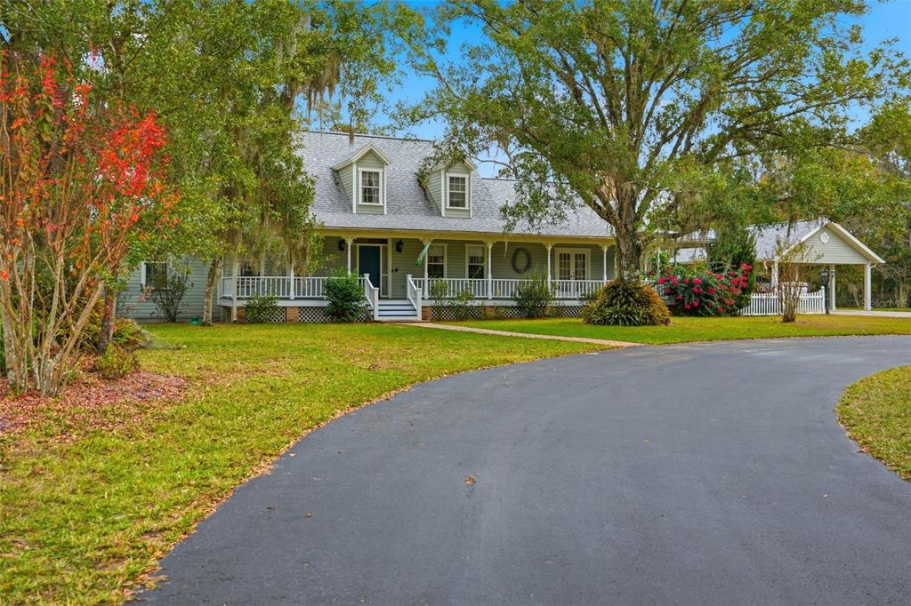 Photo of 3330 Endsley Road, Brooksville, FL 34604 (MLS # W7881229)