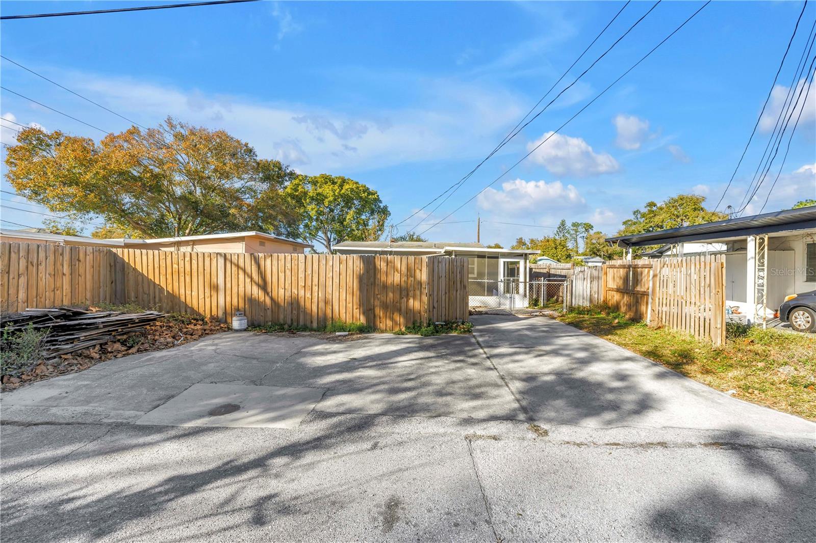 OAK RIDGE 2 - Residential