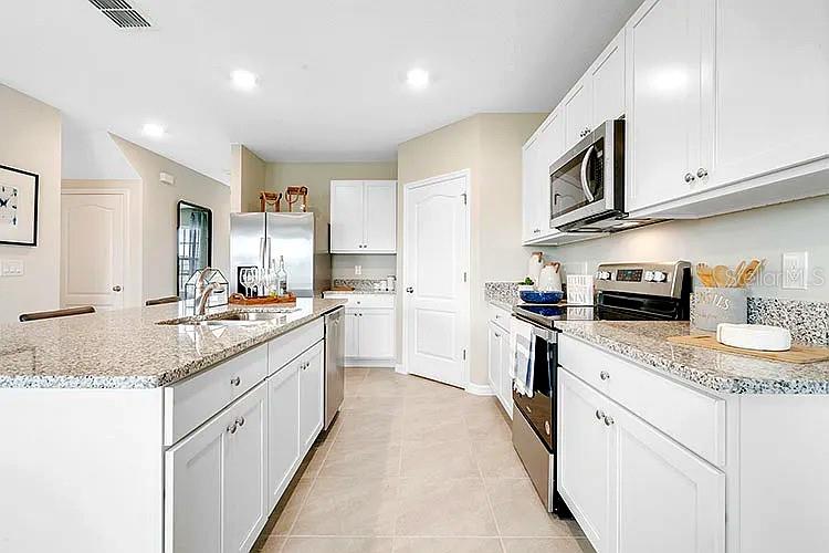 WESTRIDGE PARK - Residential