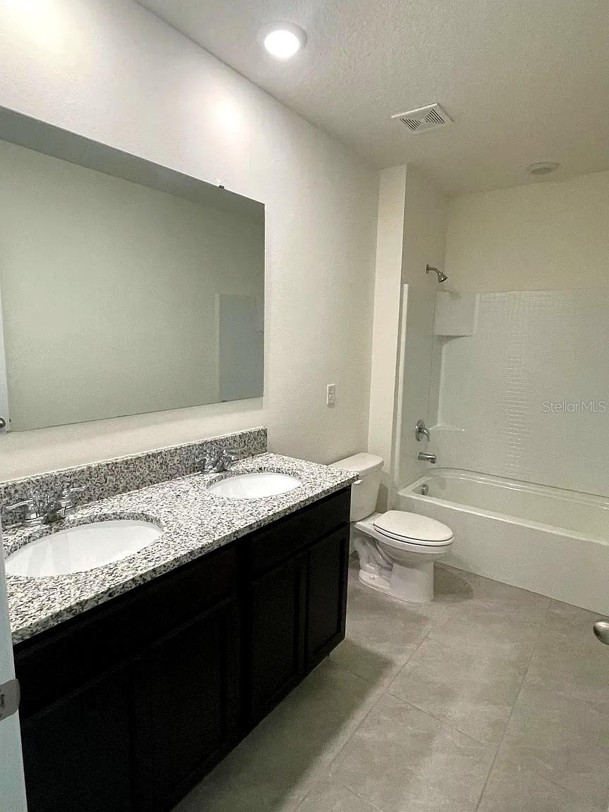 WESTRIDGE PARK - Residential