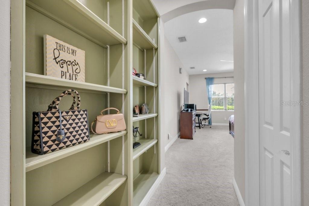 FISHHAWK RANCH WEST PH 1B/1C - Residential