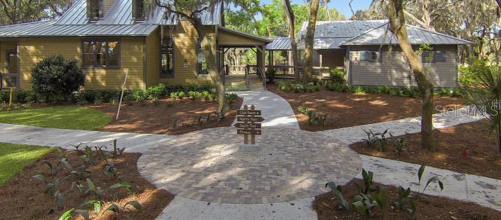 FISHHAWK RANCH WEST PH 1B/1C - Residential