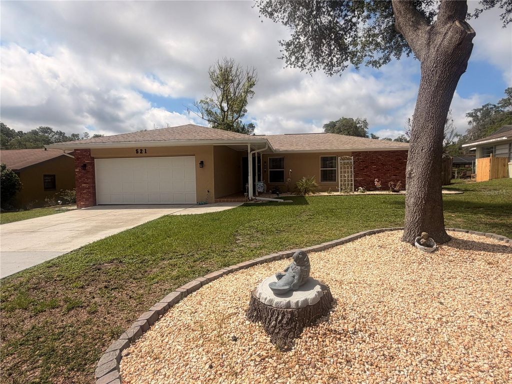 Photo of 521 Hiawatha Avenue, Inverness, FL 34452 (MLS # TB8506267)