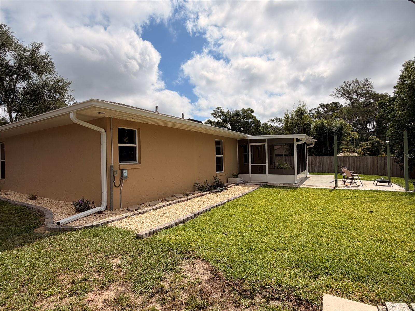 INVERNESS HEIGHTS UNIT 02 - Residential