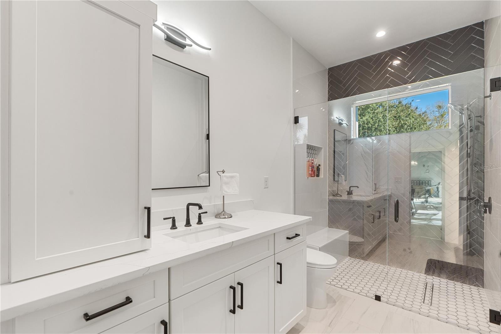 LAKE THOMAS POINTE - Residential