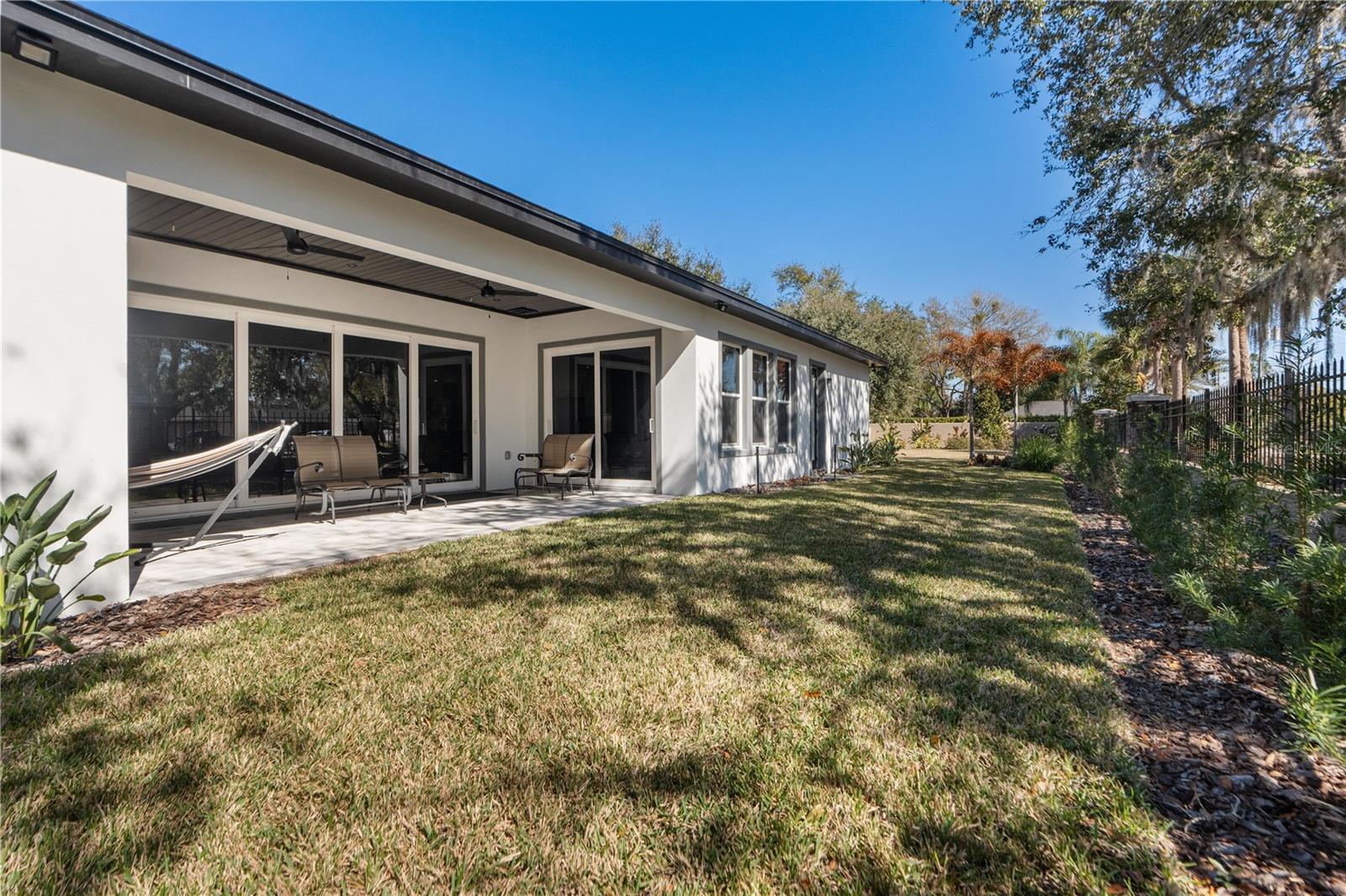 LAKE THOMAS POINTE - Residential