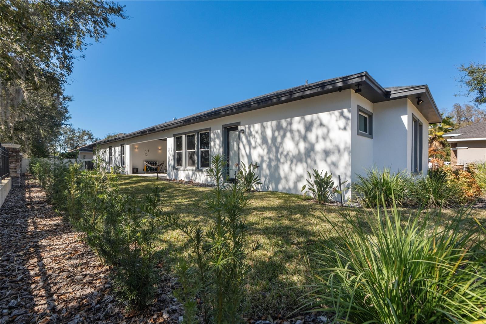 LAKE THOMAS POINTE - Residential