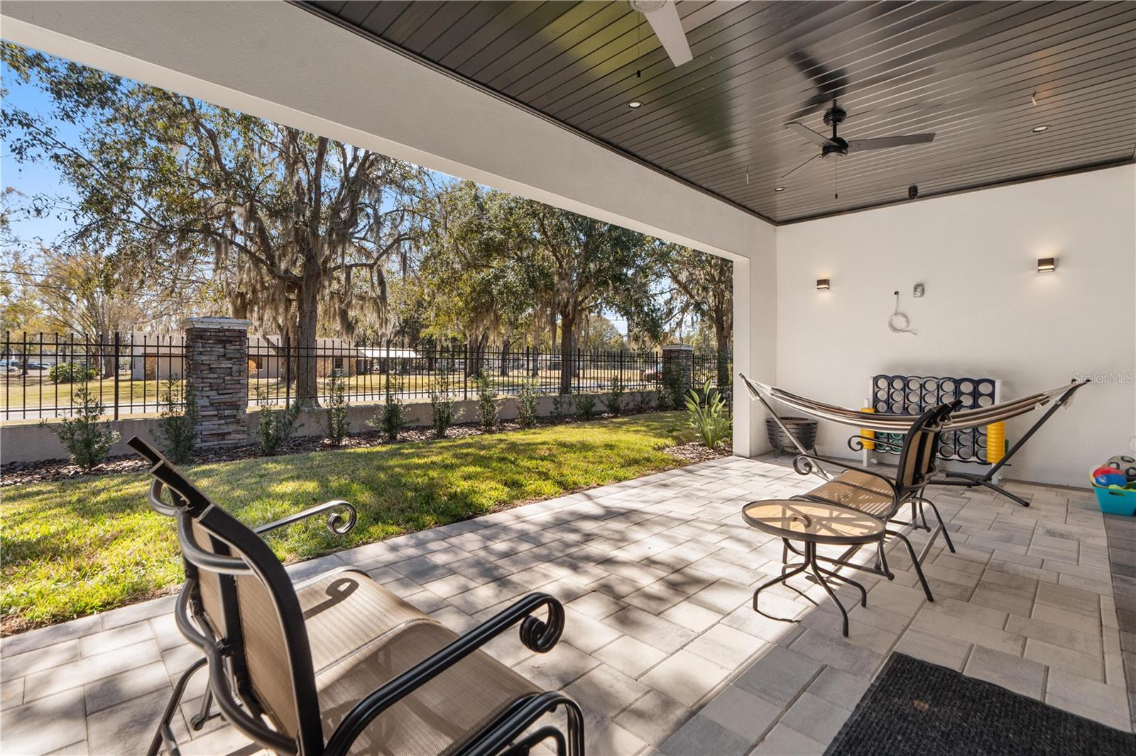 LAKE THOMAS POINTE - Residential