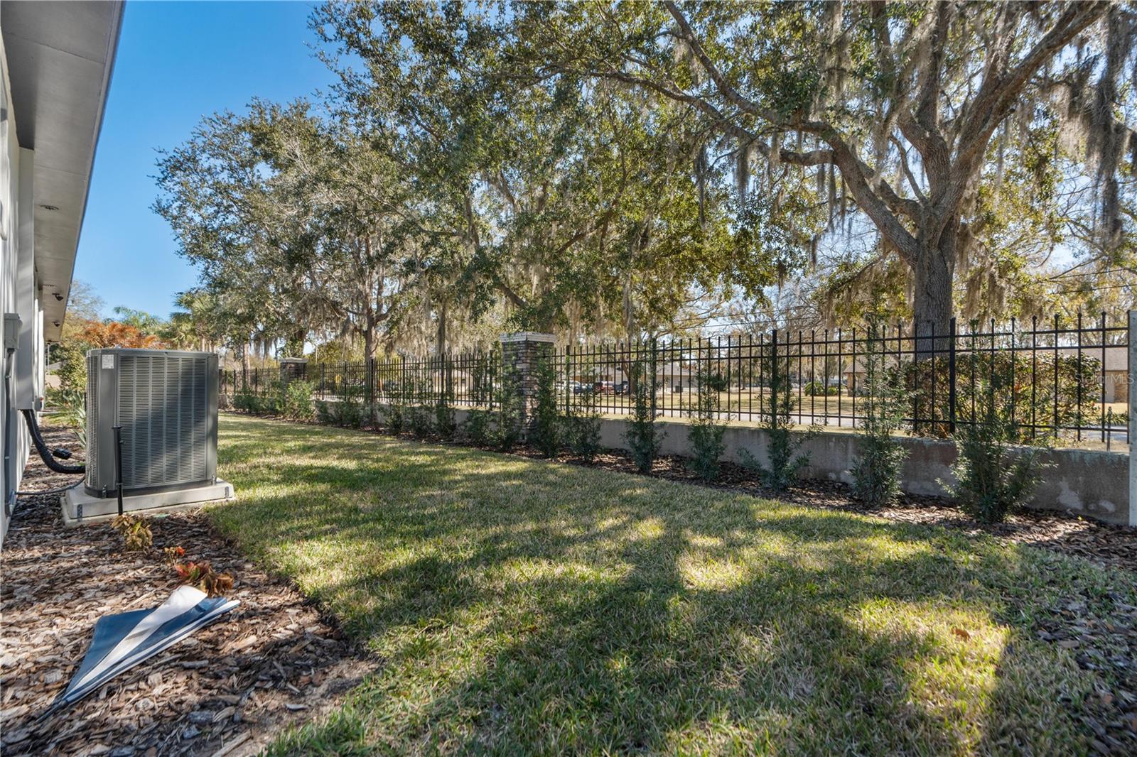 LAKE THOMAS POINTE - Residential