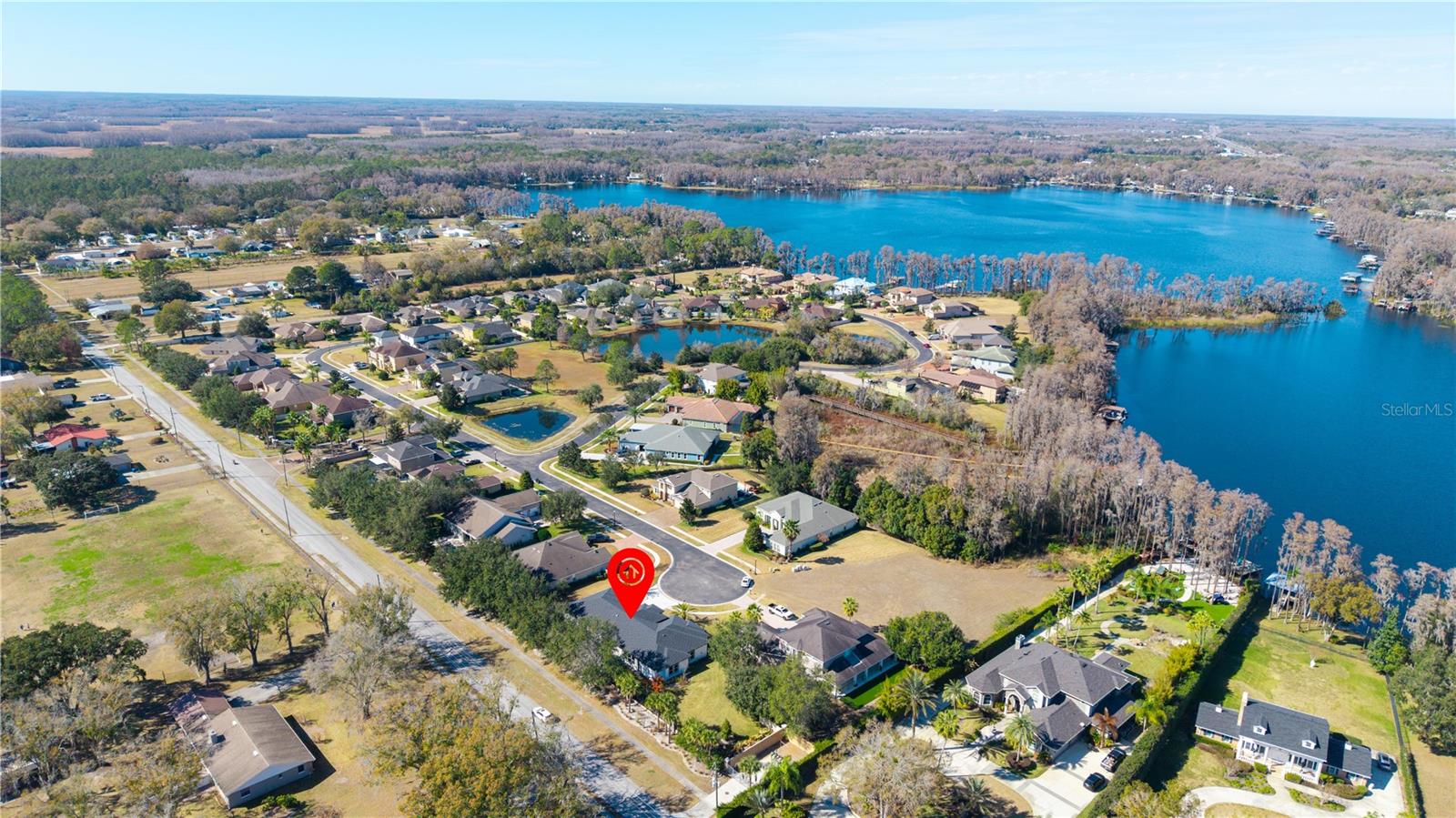 LAKE THOMAS POINTE - Residential