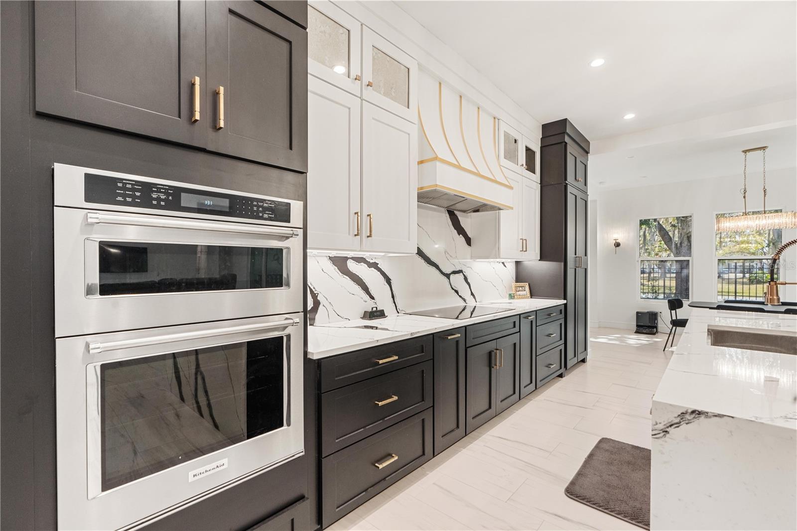 LAKE THOMAS POINTE - Residential