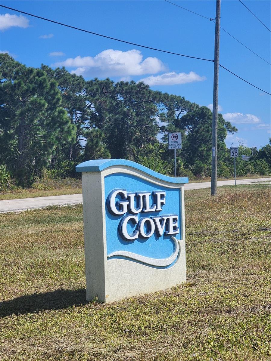 PORT CHARLOTTE SEC 052 - Land