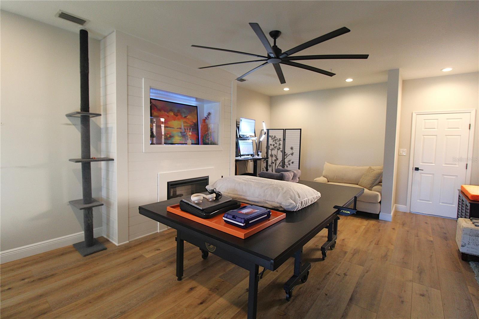 PARKRIDGE PH 33 & 19 - Residential Lease