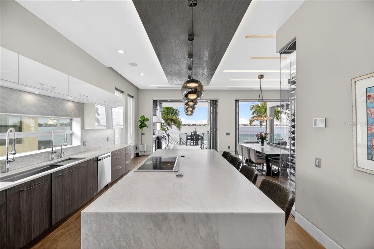 BOCA CIEGA ISLE - Residential