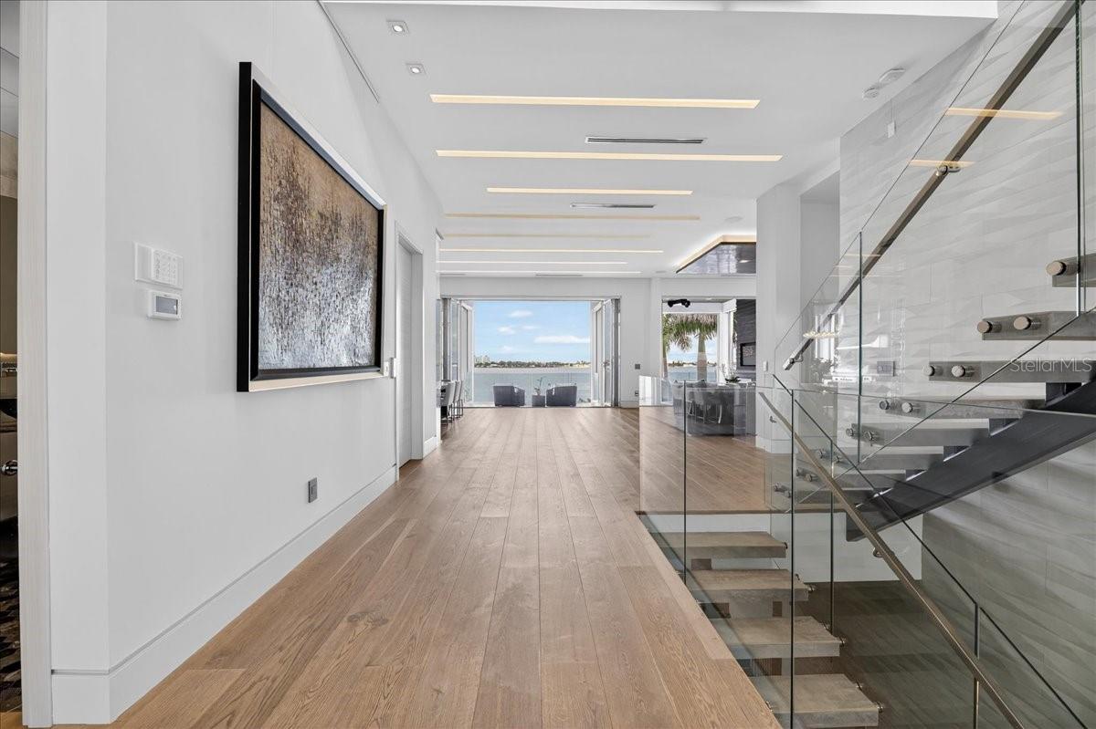 BOCA CIEGA ISLE - Residential