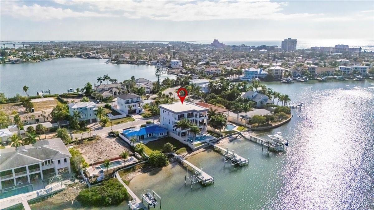 BOCA CIEGA ISLE - Residential