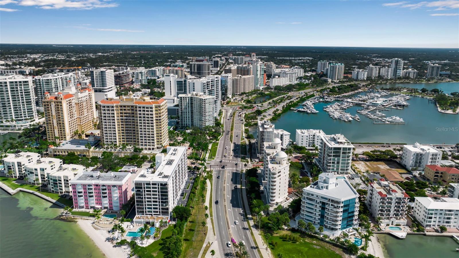 VISTA BAY POINT - Residential