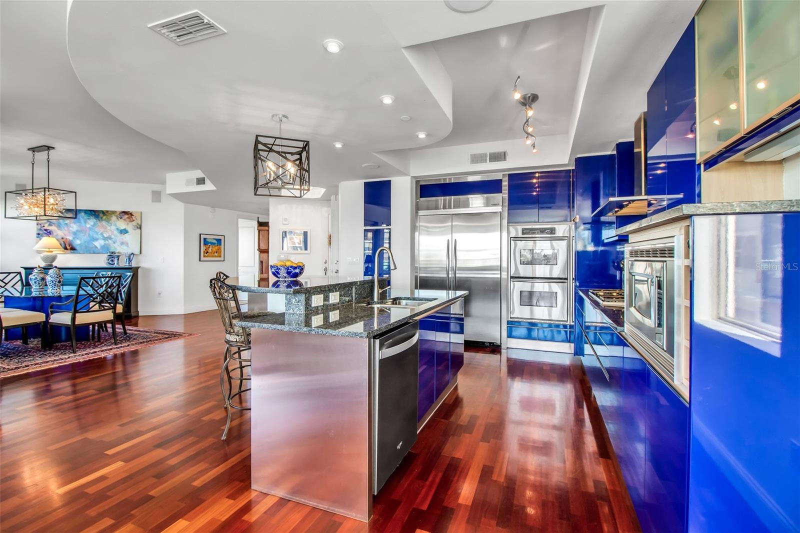 VISTA BAY POINT - Residential